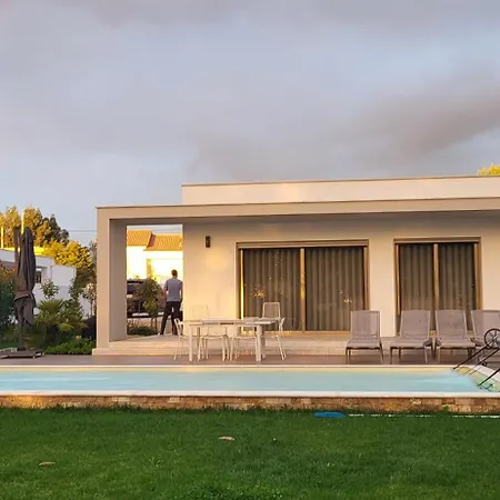 Silver Coast Villa *